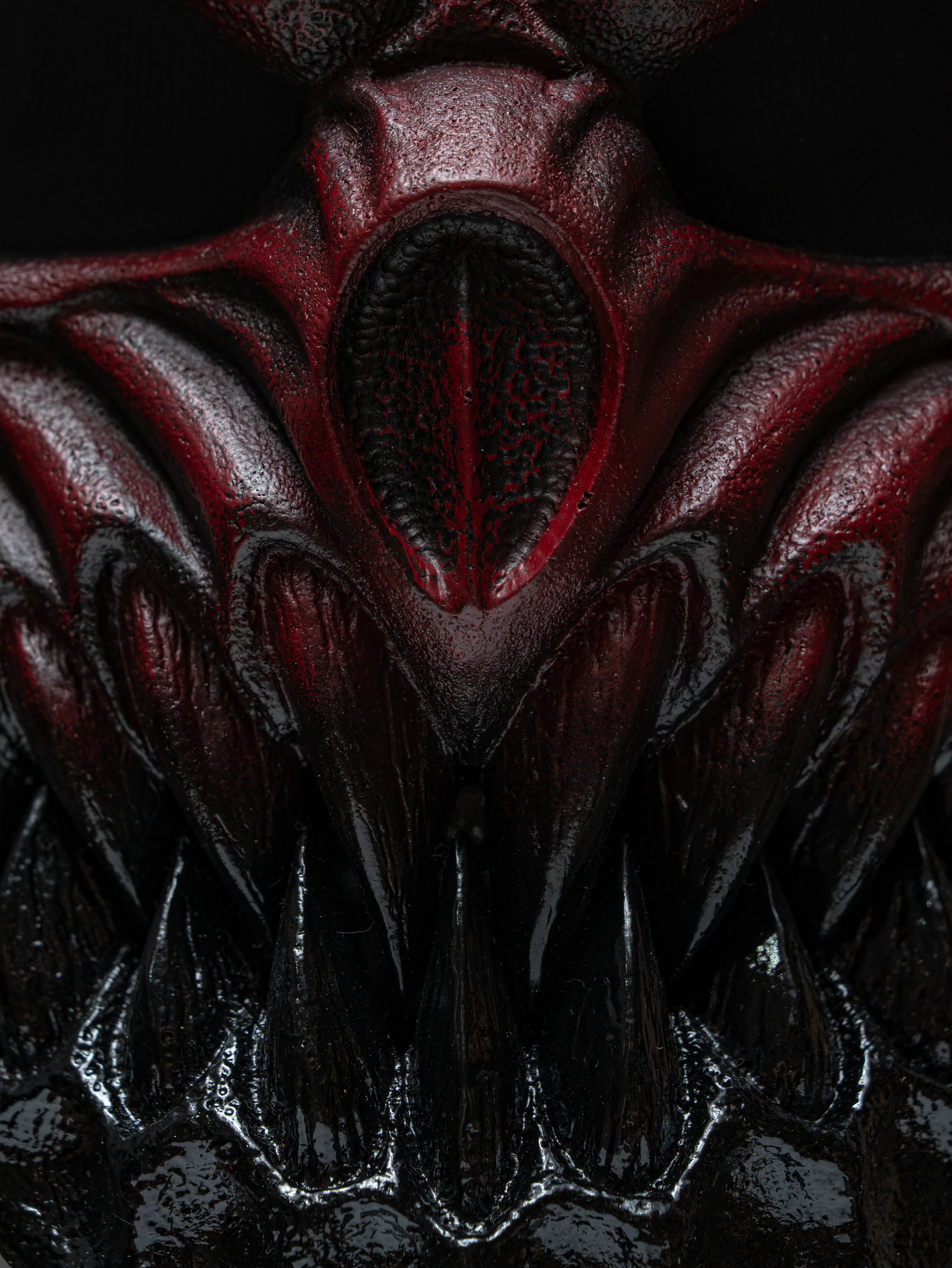 (SLAUGHTER TO PREVAIL) ALEX TERRIBLE MASK “GRIZZLY” (DAREDEVIL) - Image 3
