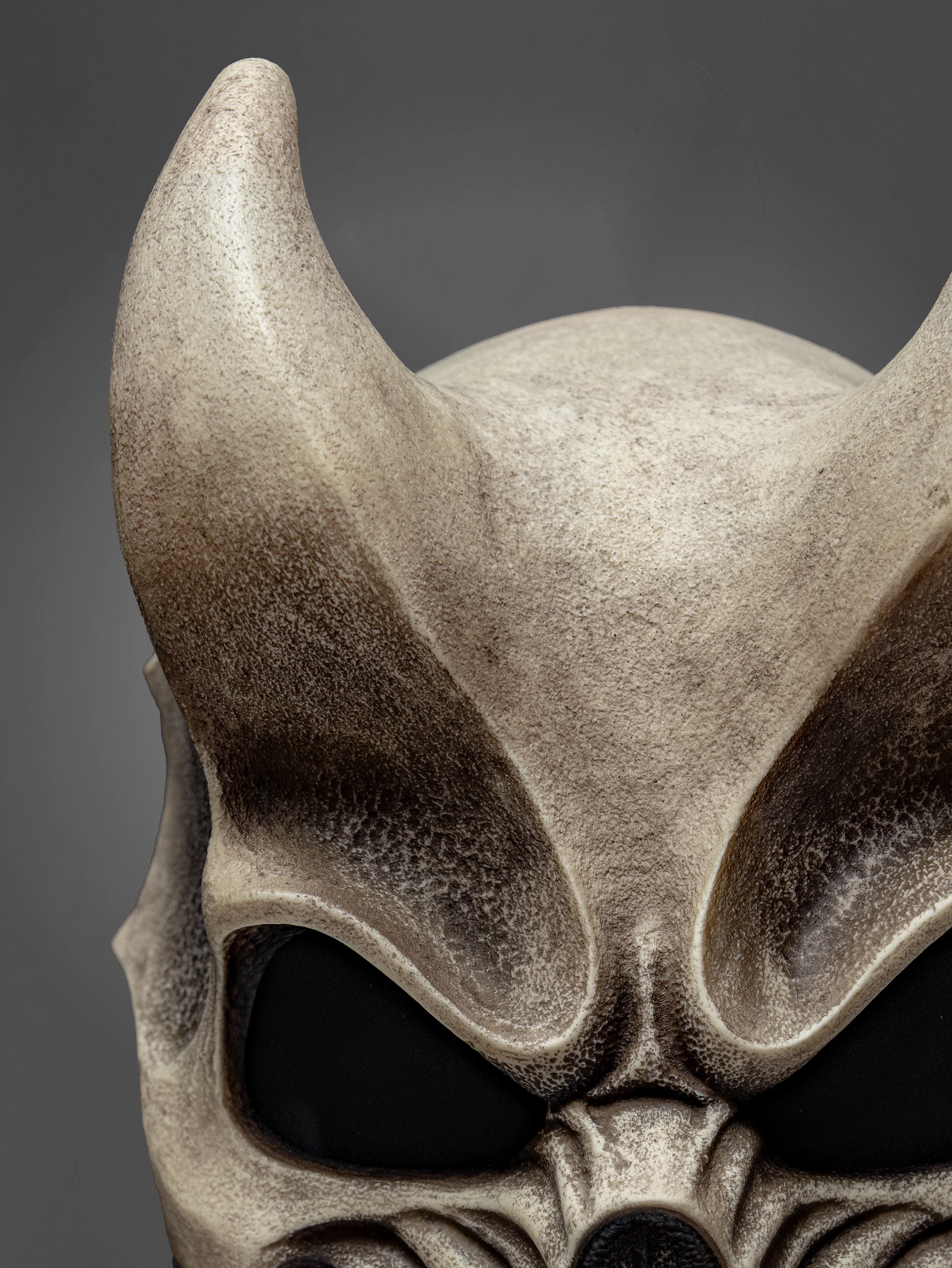 (SLAUGHTER TO PREVAIL) ALEX TERRIBLE MASK “GRIZZLY” - Image 4
