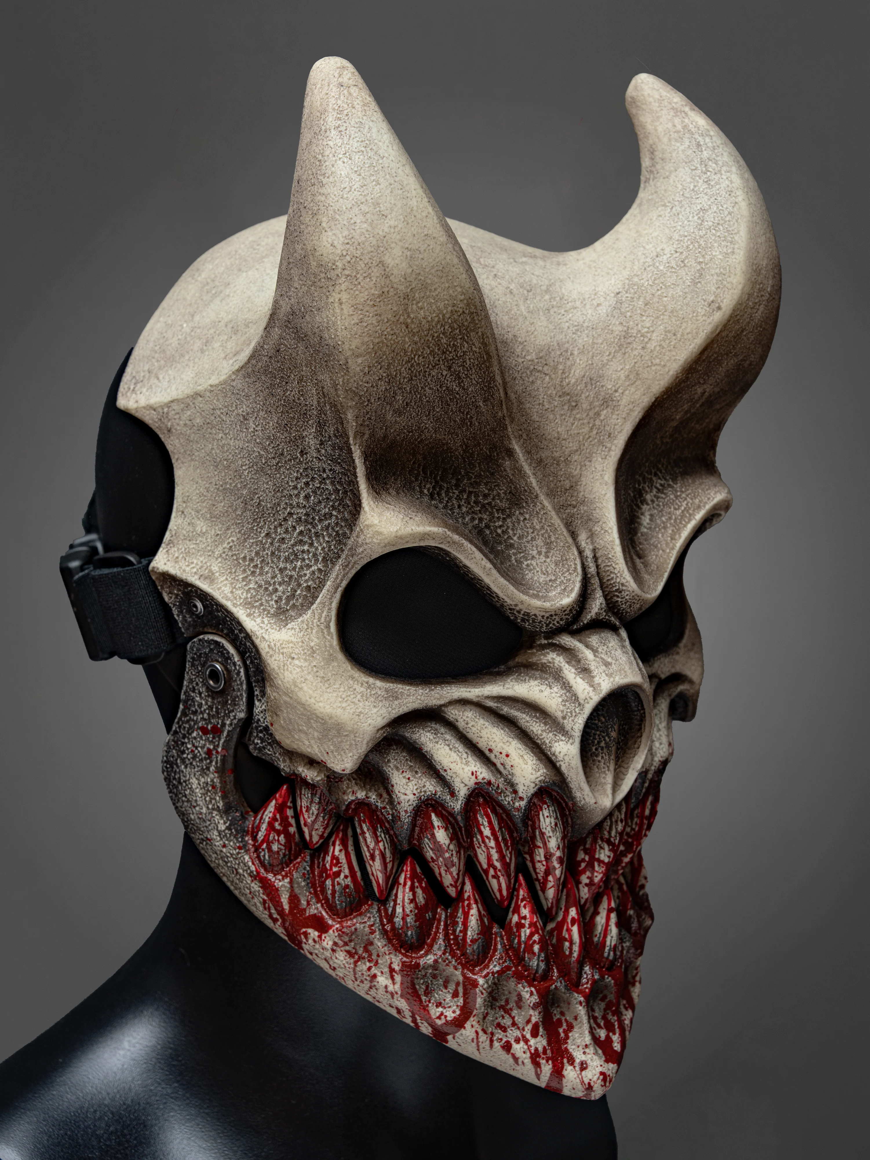 (SLAUGHTER TO PREVAIL) ALEX TERRIBLE MASK “GRIZZLY” - Image 5